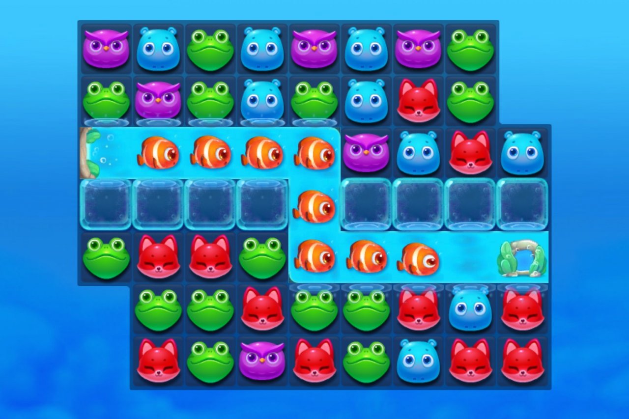 match 3 game board with frogs, fish, fox, owl and hippos
